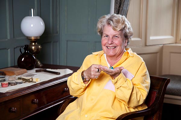 Sandi Toksvig.