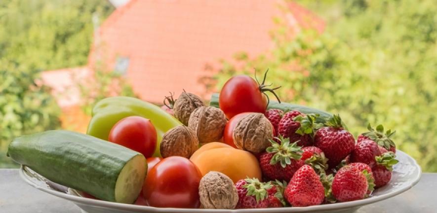 Vegetable and fruits