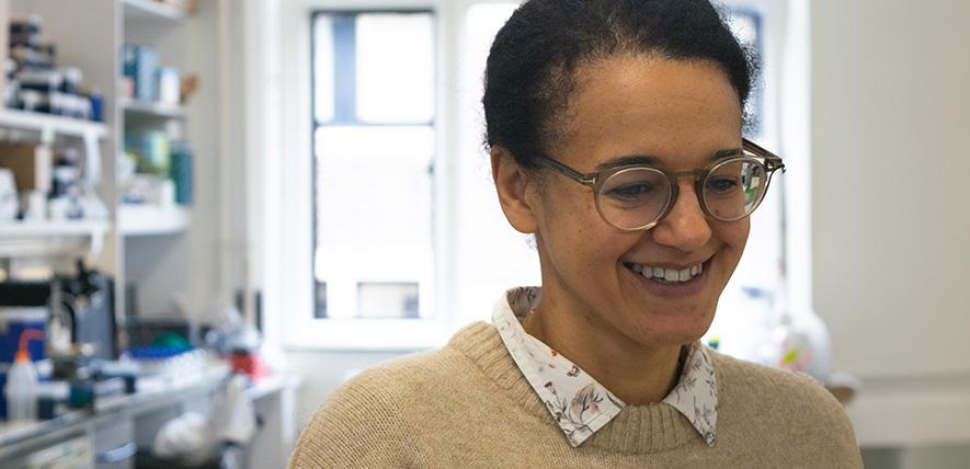 Dr Nicola Patron in her lab