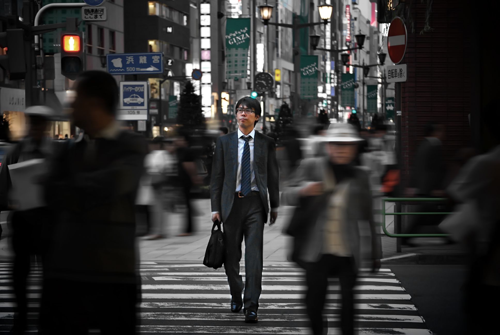 how-japan-s-salaryman-is-becoming-cool