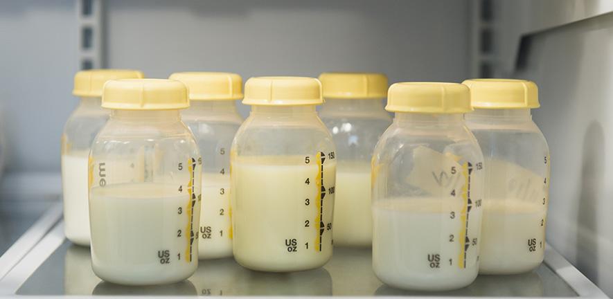 Live Cells Discovered In Human Breast Milk Could Aid Breast Cancer
