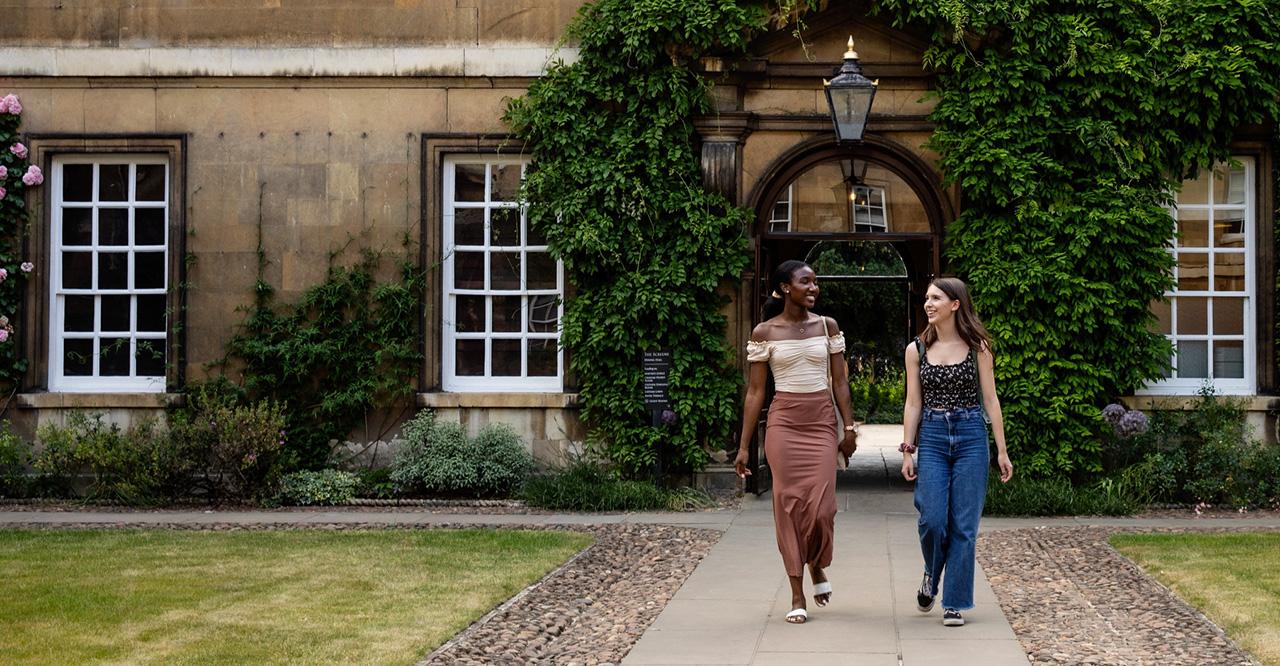 Students looking round a Cambridge College.